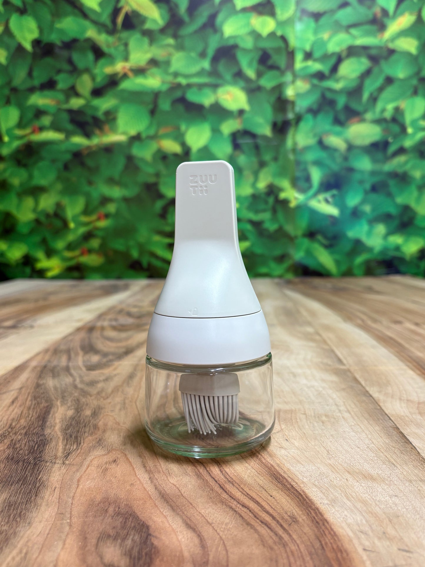 ZUUTII Oil Dispenser with Brush