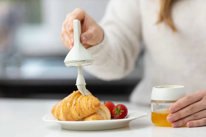 ZUUTII Oil Dispenser with Brush