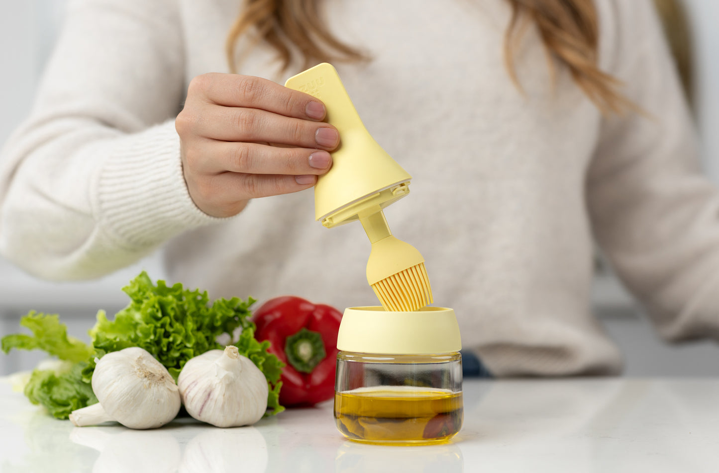 ZUUTII Oil Dispenser with Brush